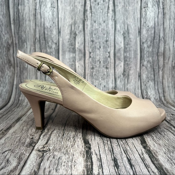 Life Stride | Shoes | Lifestride Teller Wmns Size 95 Taupe Slingback Dress  Heels | Poshmark